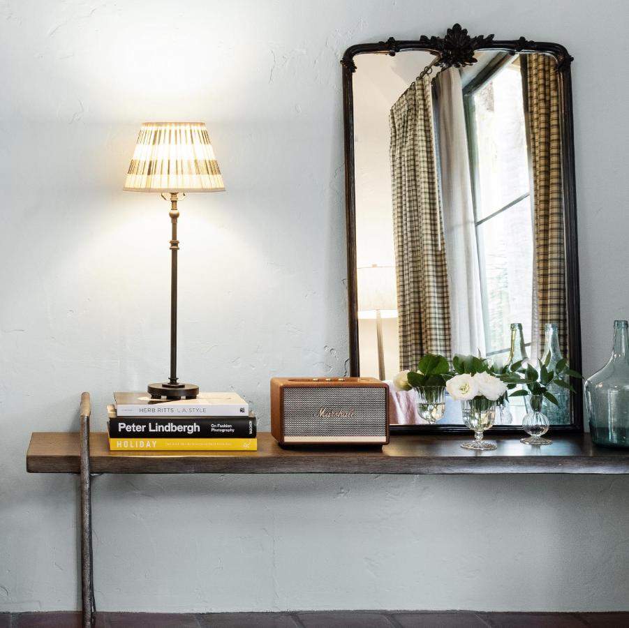 Deluxe King Room at Palihouse Santa Barbara