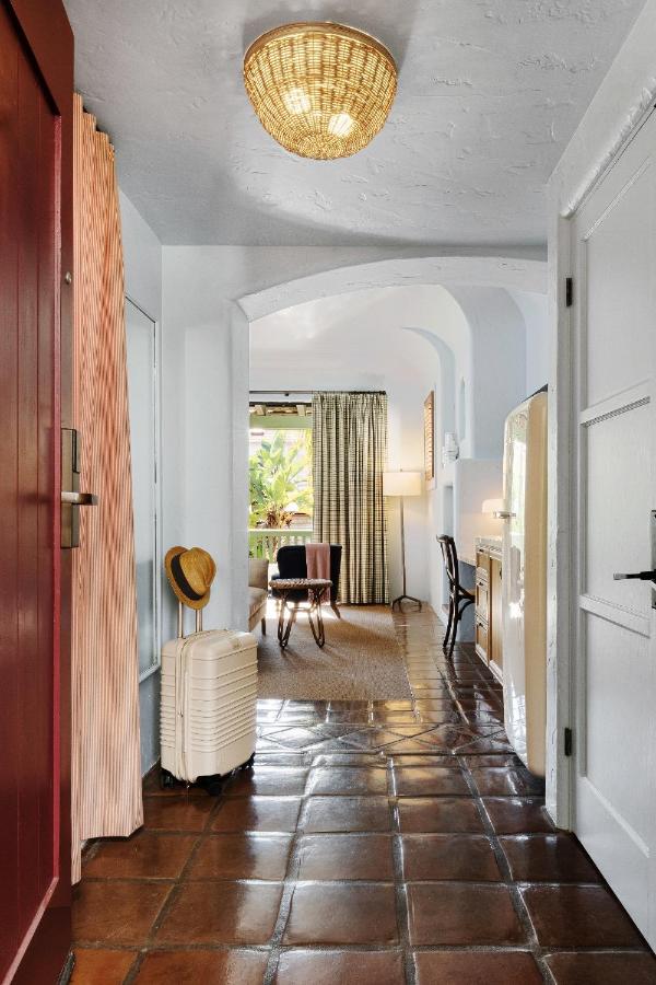 King Room with Roll-In Shower - Disability Access at Palihouse Santa Barbara