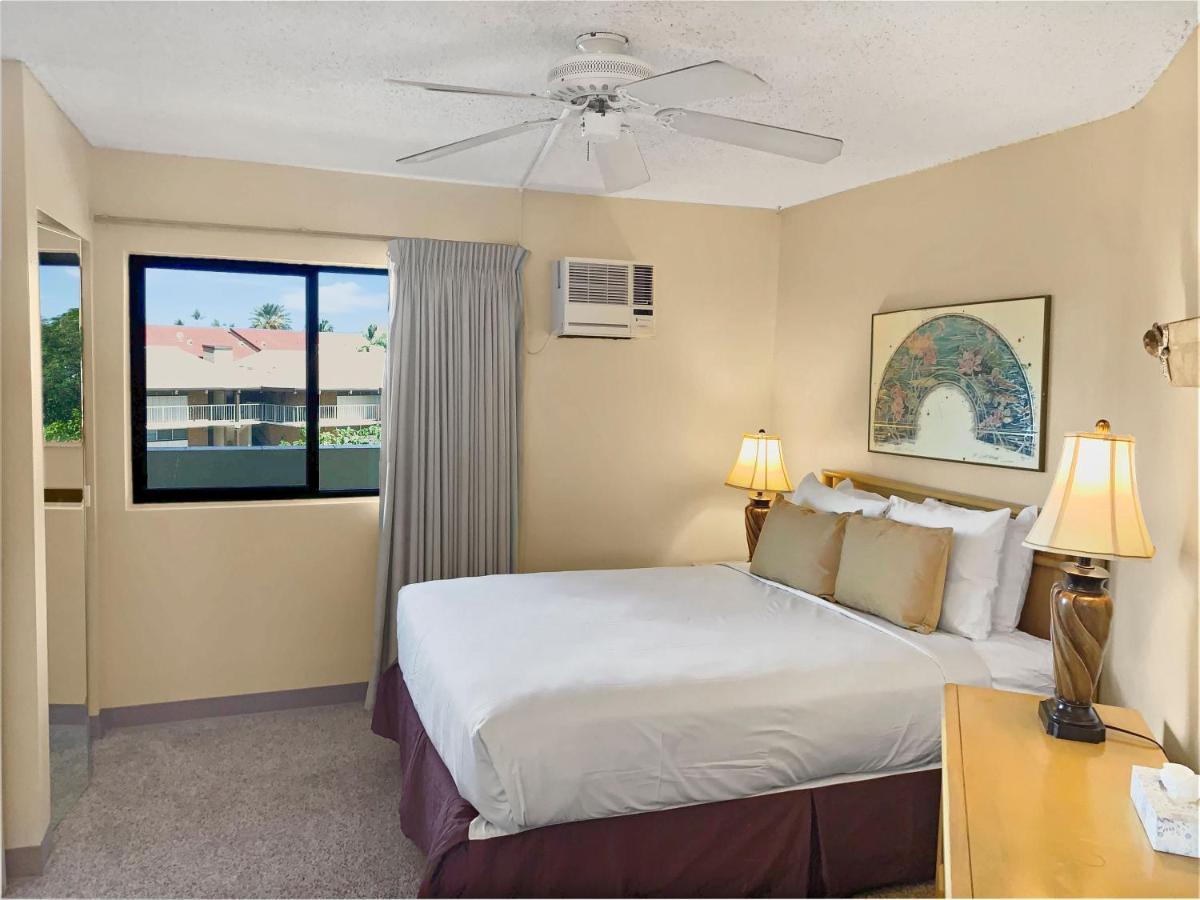 Apartment with Sea View at Maui Sunset