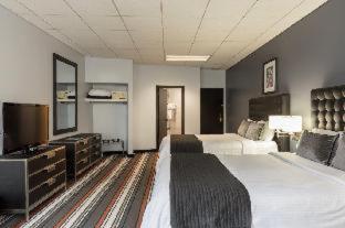 Room #5583153 at Broadway Plaza Hotel