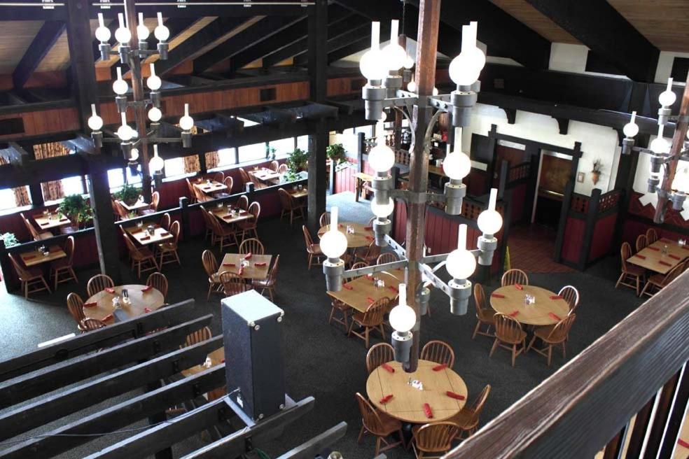 | Shawnee Lodge & Conference Center