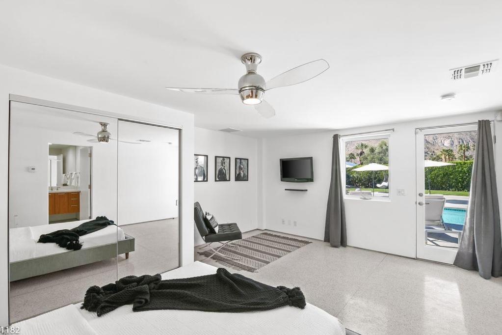 | Mid Century Escape - Movie Colony wd Private Pool