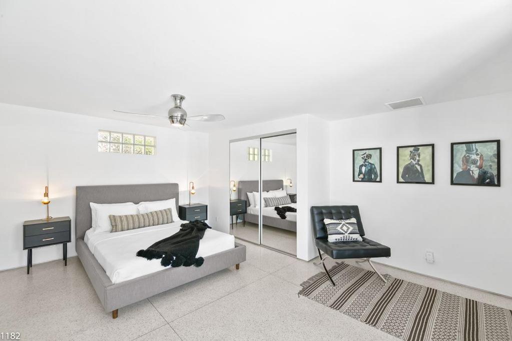 | Mid Century Escape - Movie Colony wd Private Pool