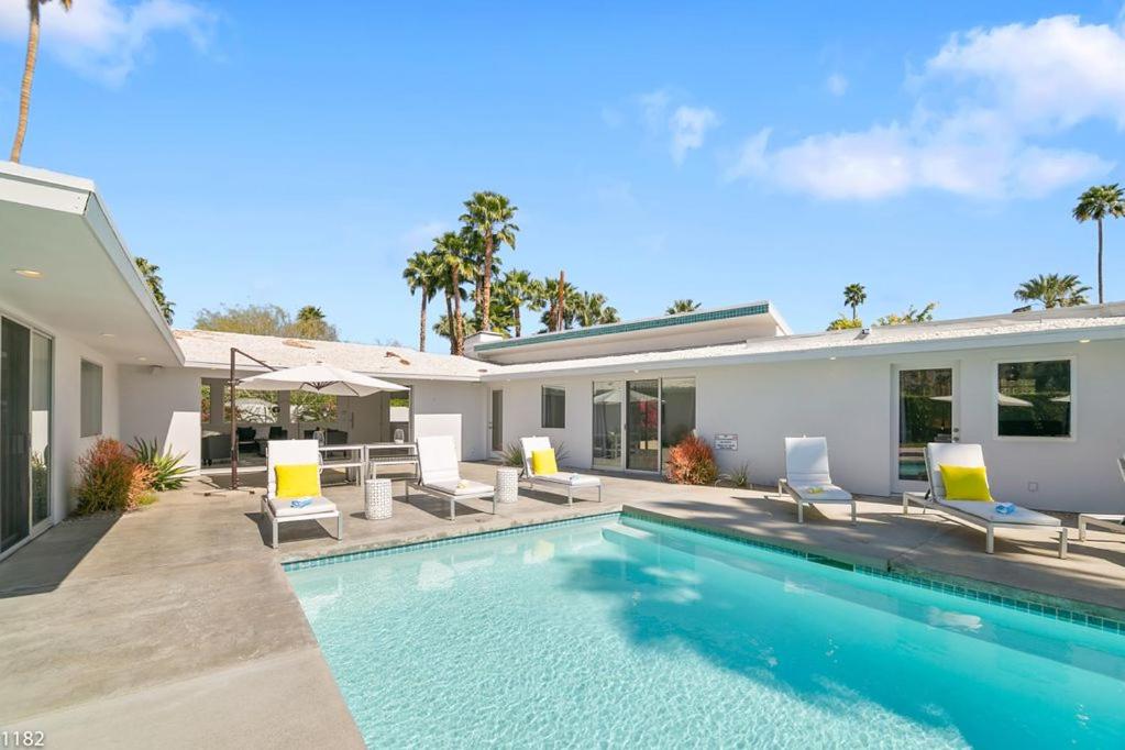| Mid Century Escape - Movie Colony wd Private Pool
