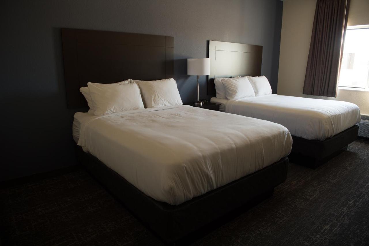  | Cobblestone Inn & Suites - Forest City