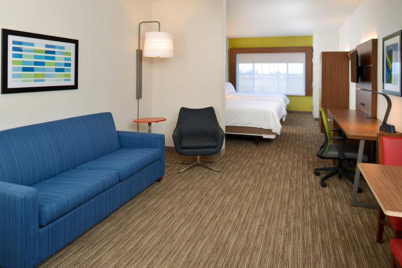 | Holiday Inn Express Lodi, an IHG Hotel