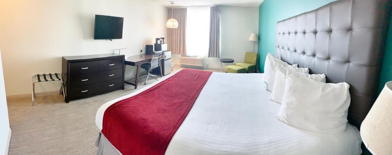 | Redac Gateway Hotel In Torrance