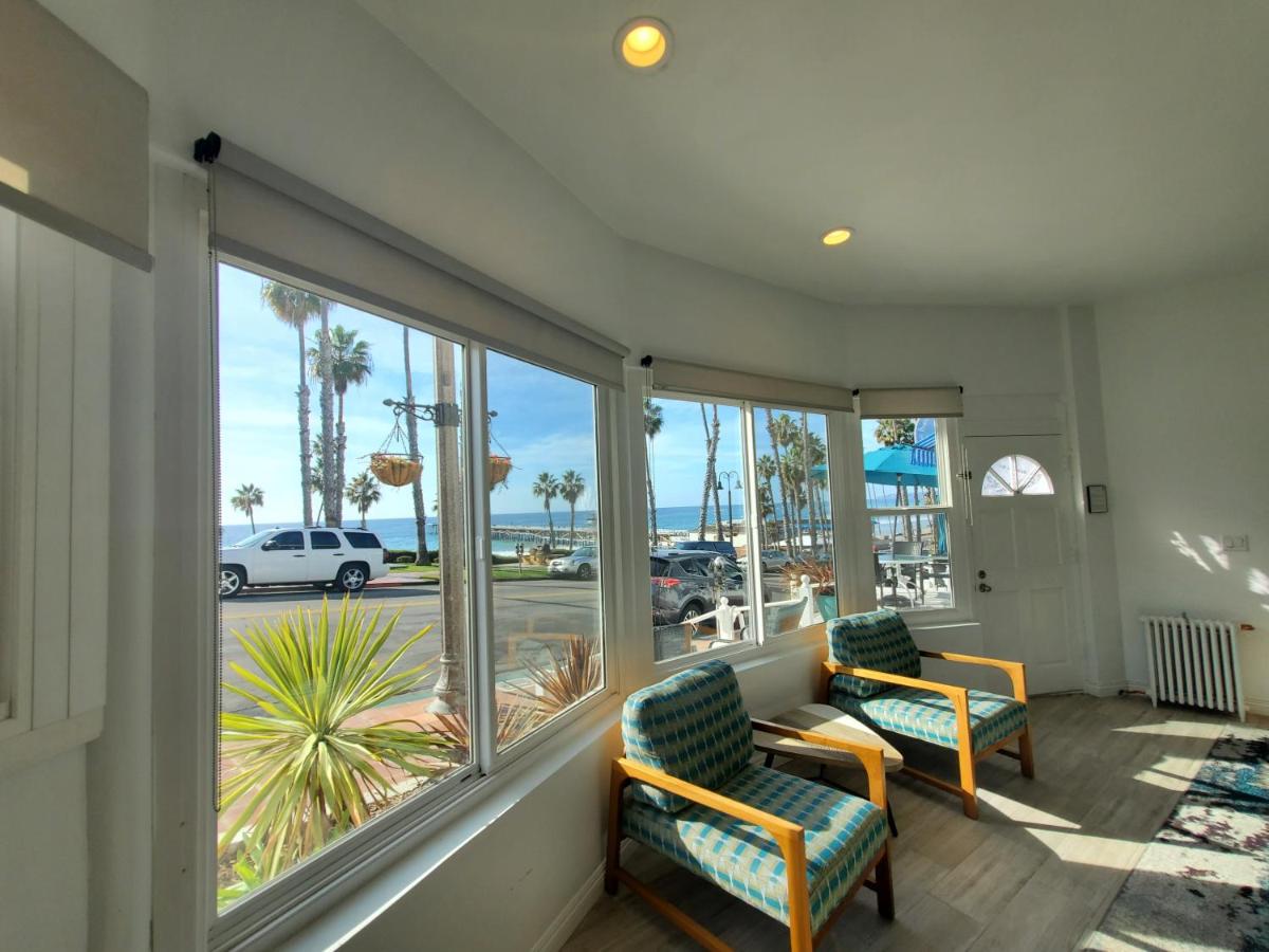 One-Bedroom Suite - Ocean Front at Sea Horse Resort