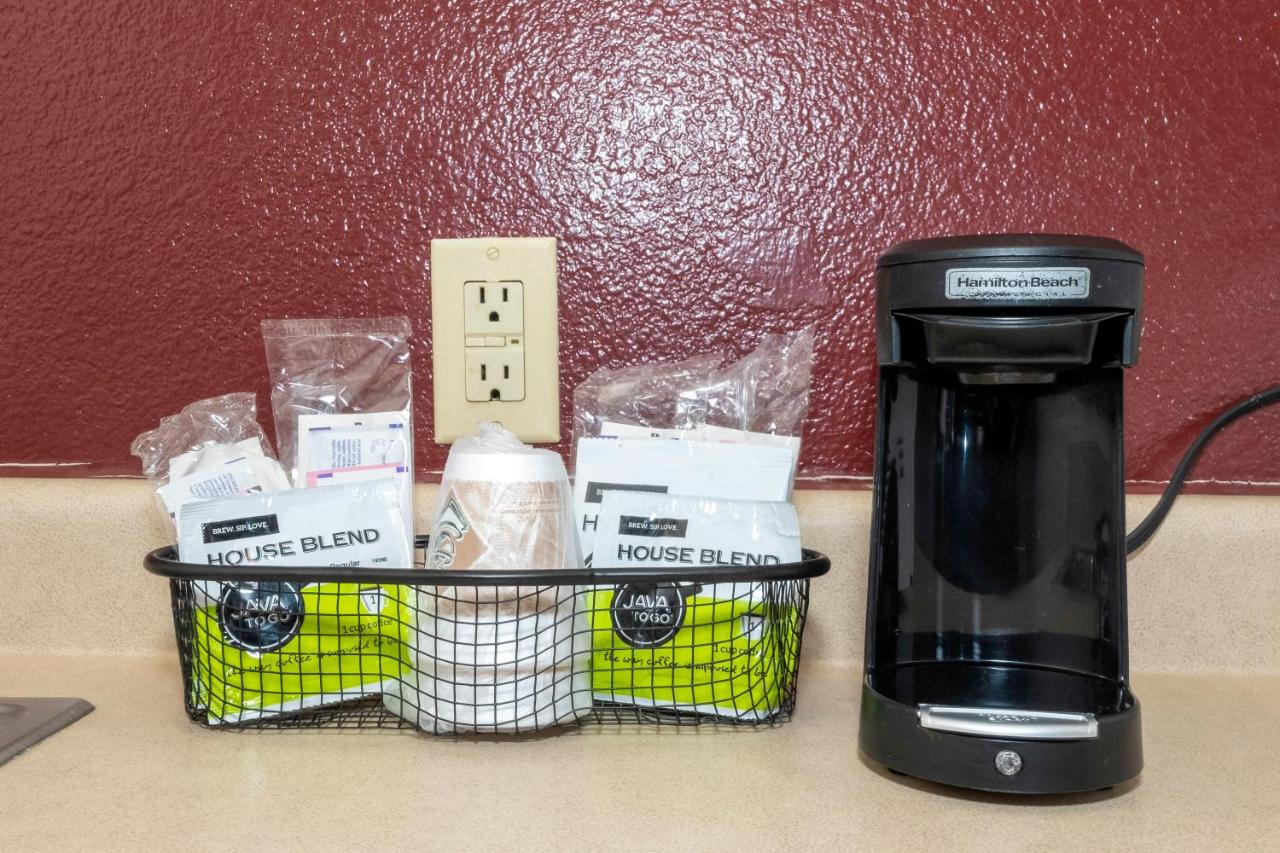 Superior King Room - Non-Smoking at Spark by Hilton St. Robert Fort Leonard Wood