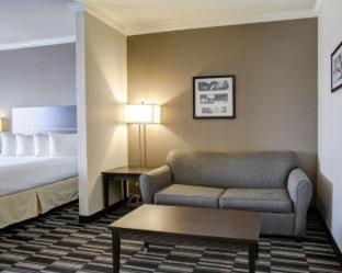 Room #49201713 at Quality Inn & Suites Bryan-College Station