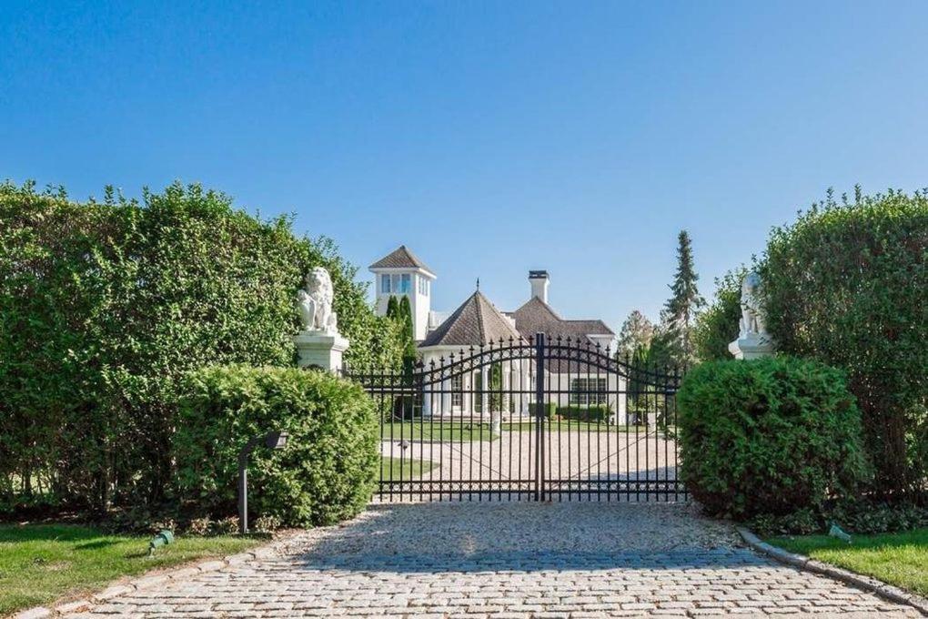 | Villa Qadus - Luxury with pool