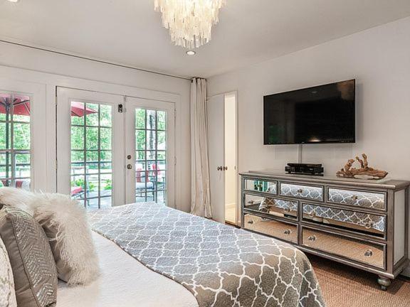 | Villa Life Style