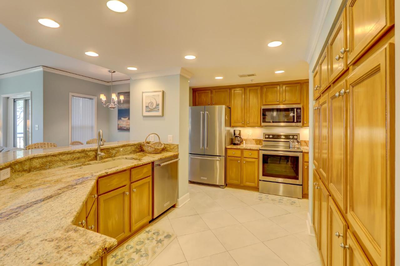  | 6301 Hampton Place 3 BR Lux Oceanfront