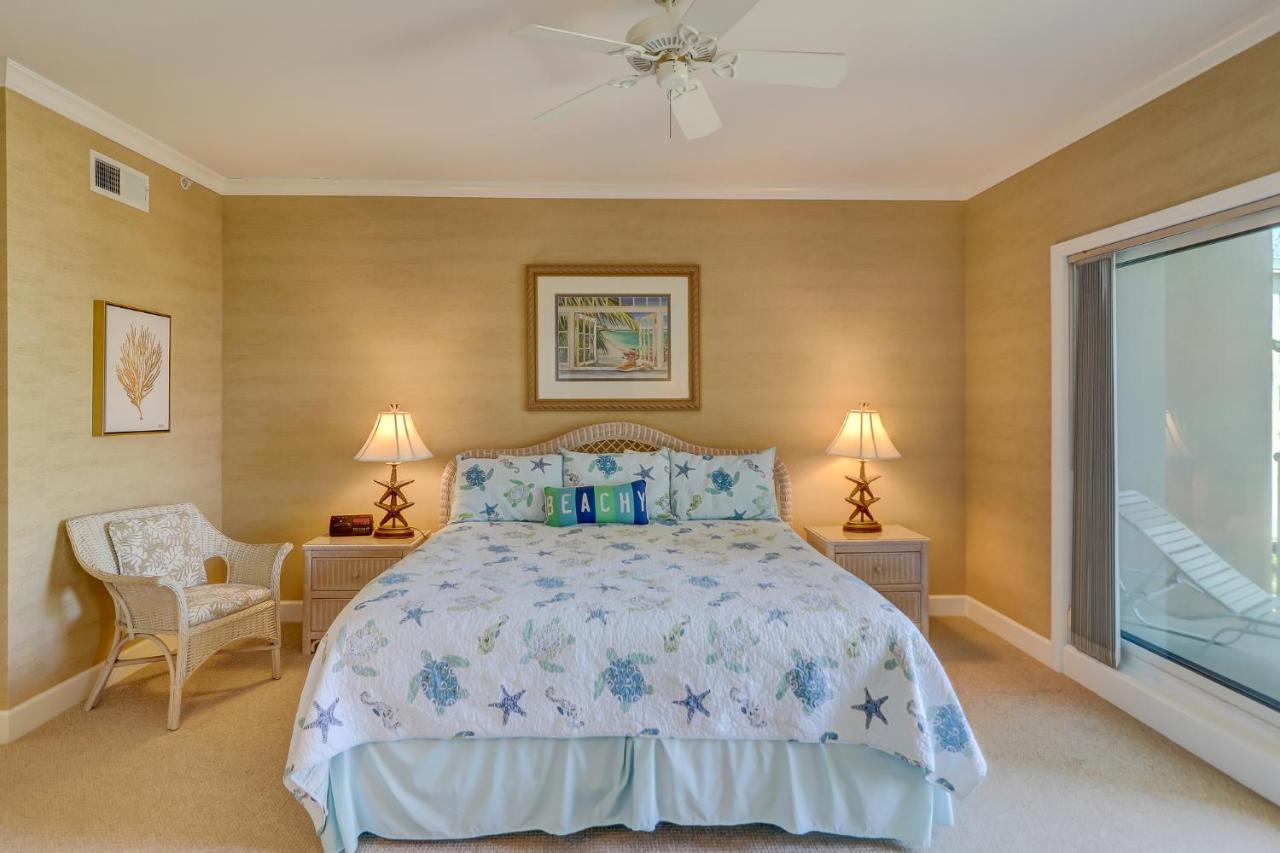| 6301 Hampton Place 3 BR Lux Oceanfront