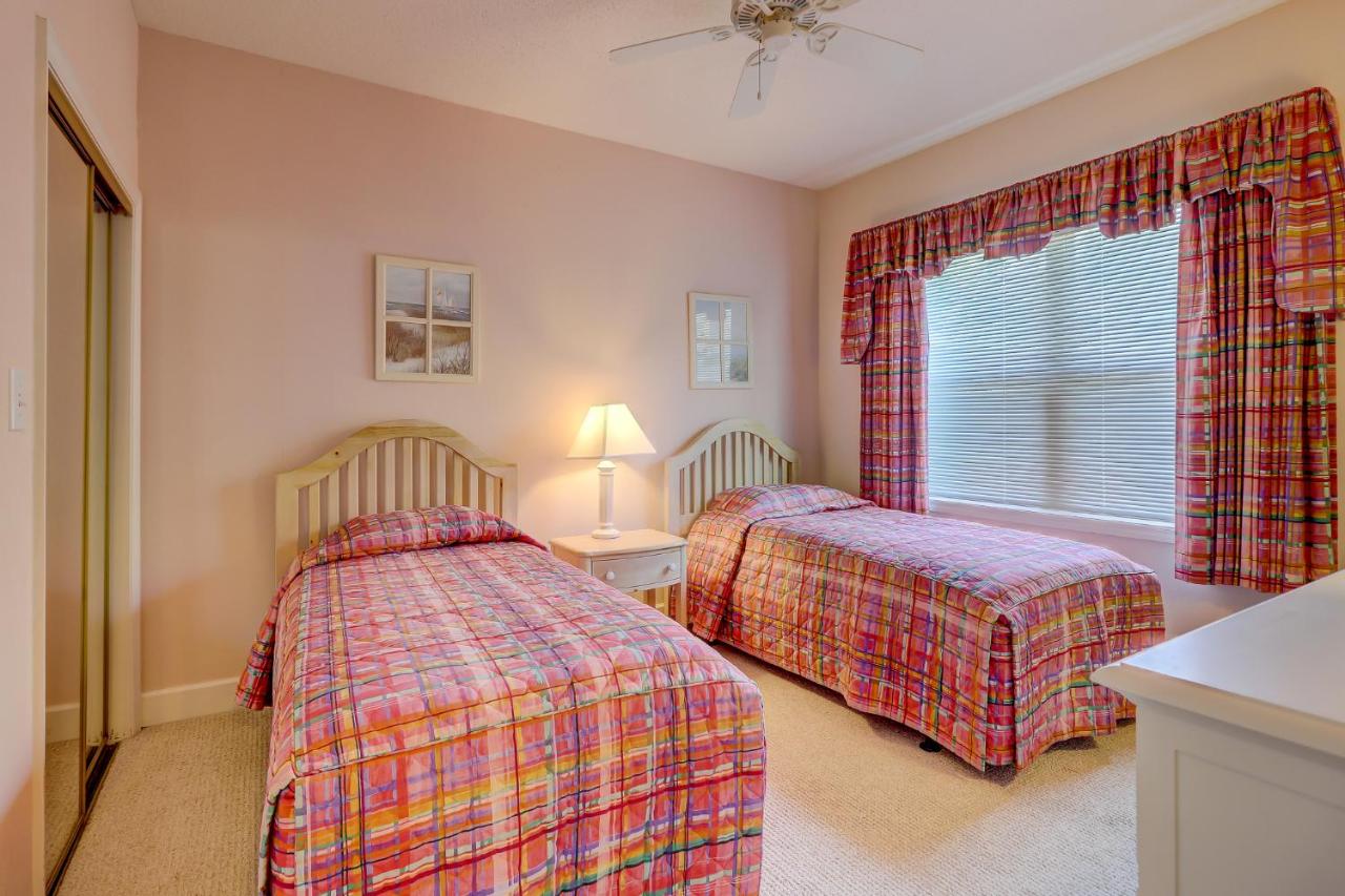 | 6301 Hampton Place 3 BR Lux Oceanfront