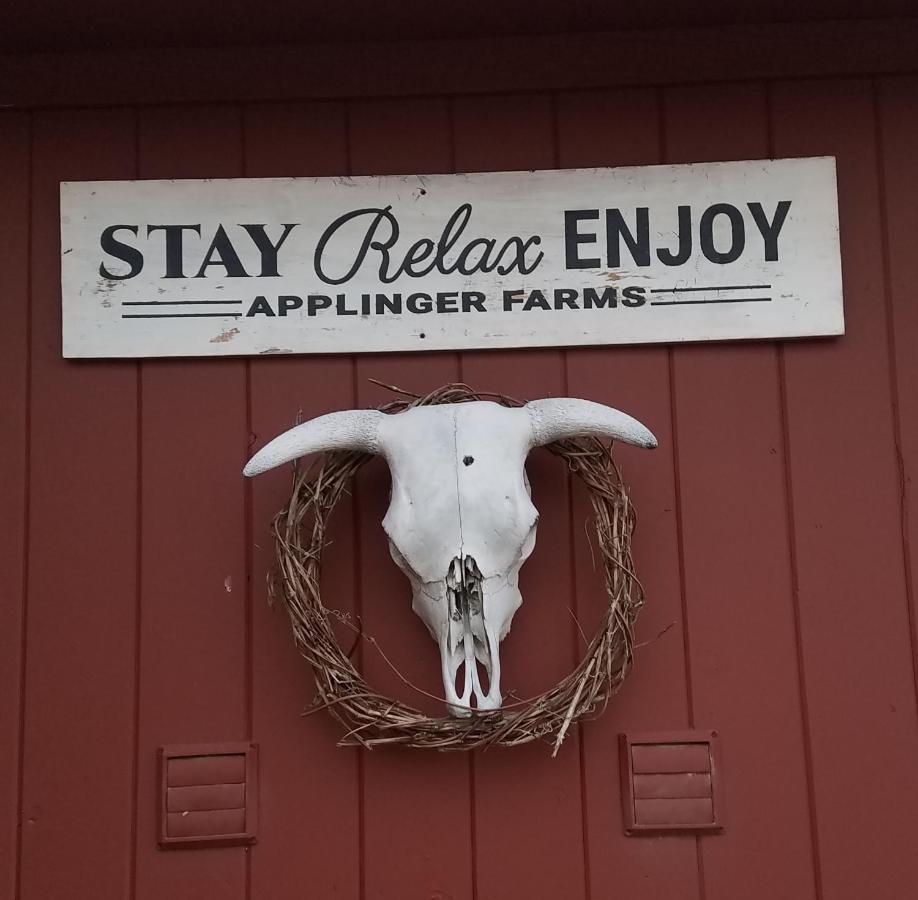  | Applinger Farm
