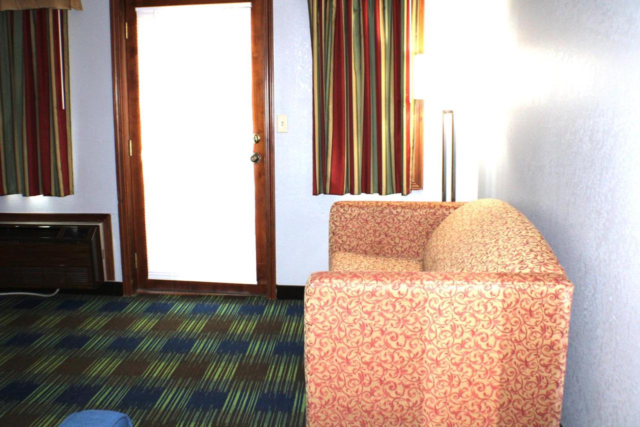 Double Suite with Two Double Beds at Quality Inn & Suites Bedford West