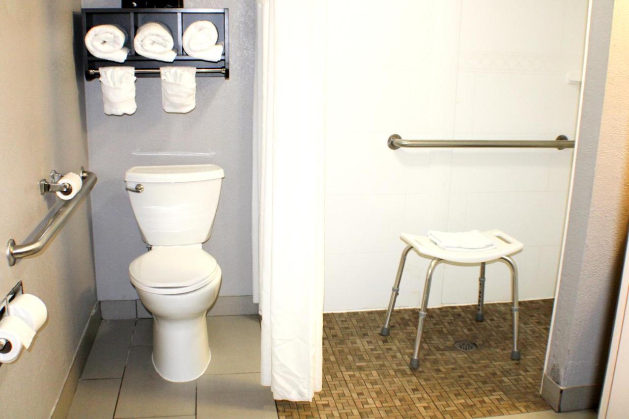 King Room - Accessible/Non-Smoking at Quality Inn & Suites Bedford West