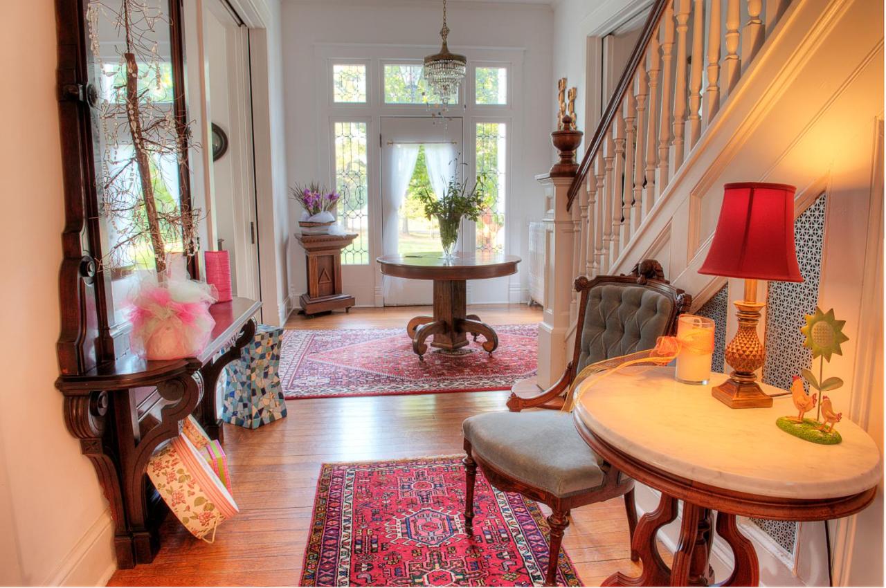 | The Jackie O' House Bed and Breakfast