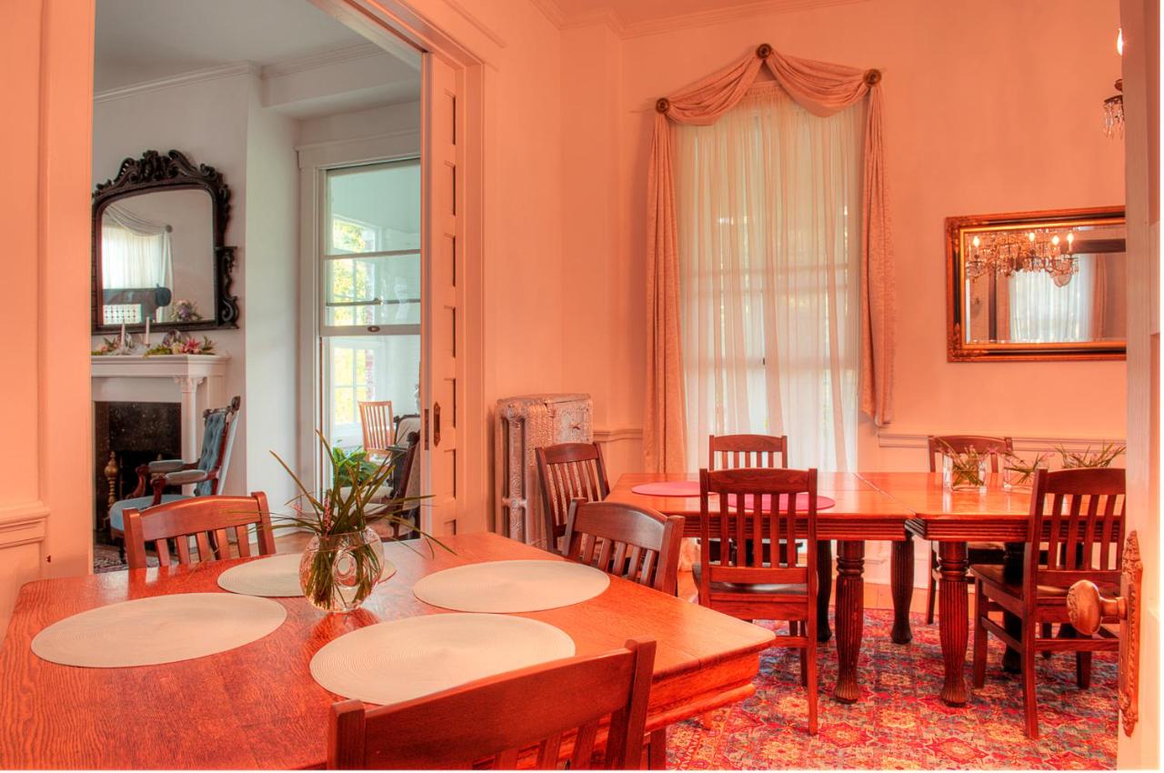 | The Jackie O' House Bed and Breakfast