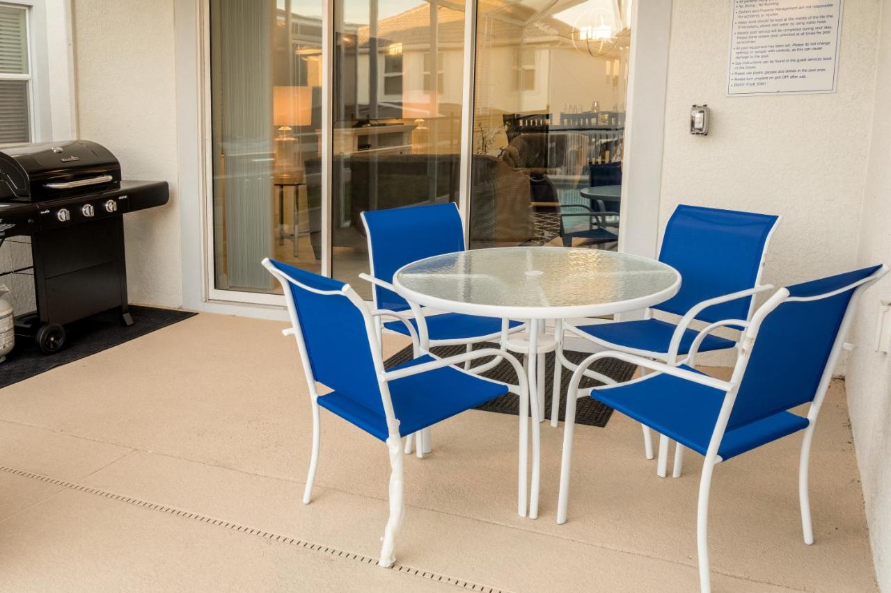 | Luxury villa equipped with Club House ,Golf ,Gym, Wet Park 5 R near Disney
