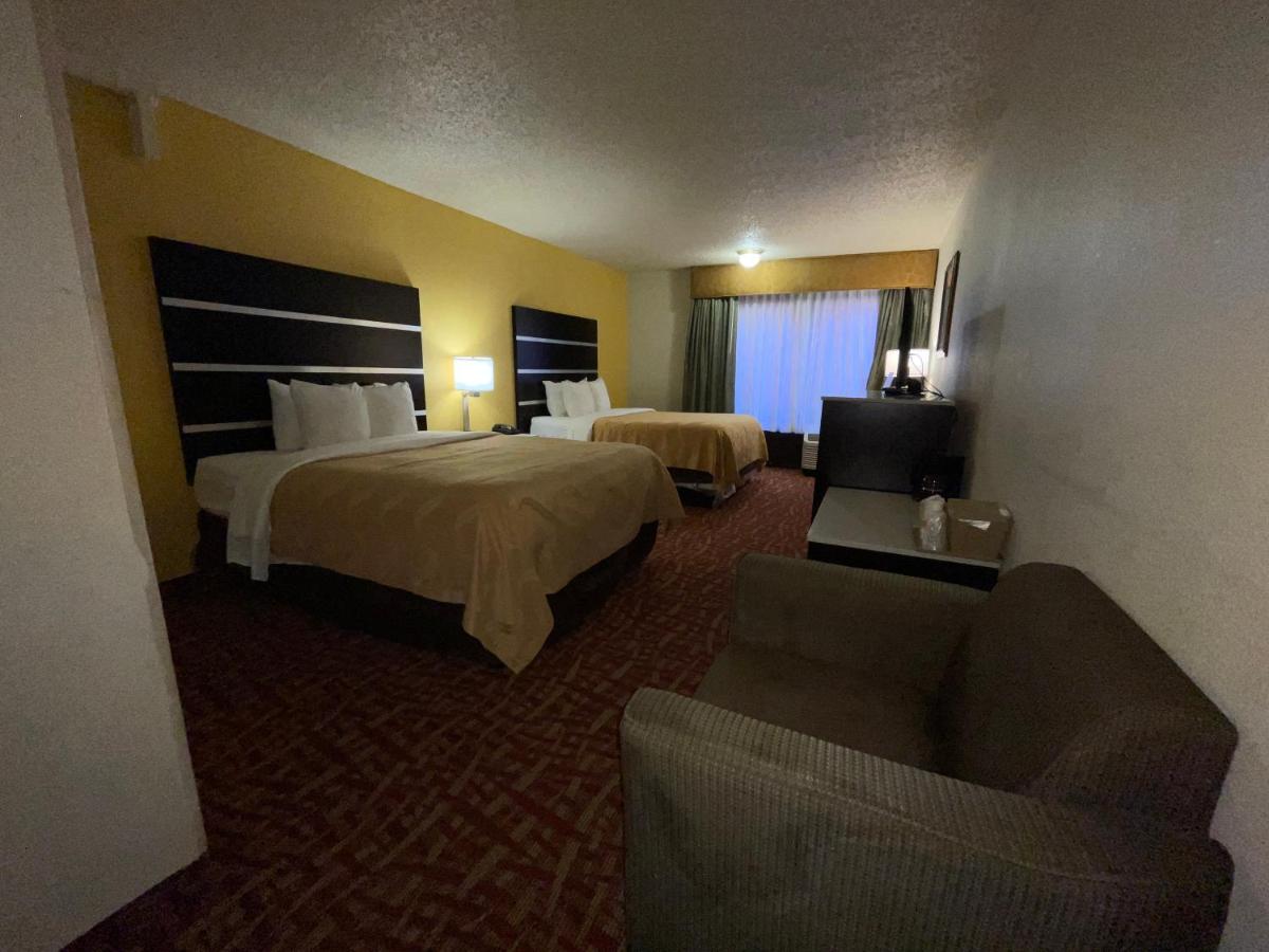 Queen Room with Two Queen Beds - Smoking at Quality Inn Fort Smith I-540