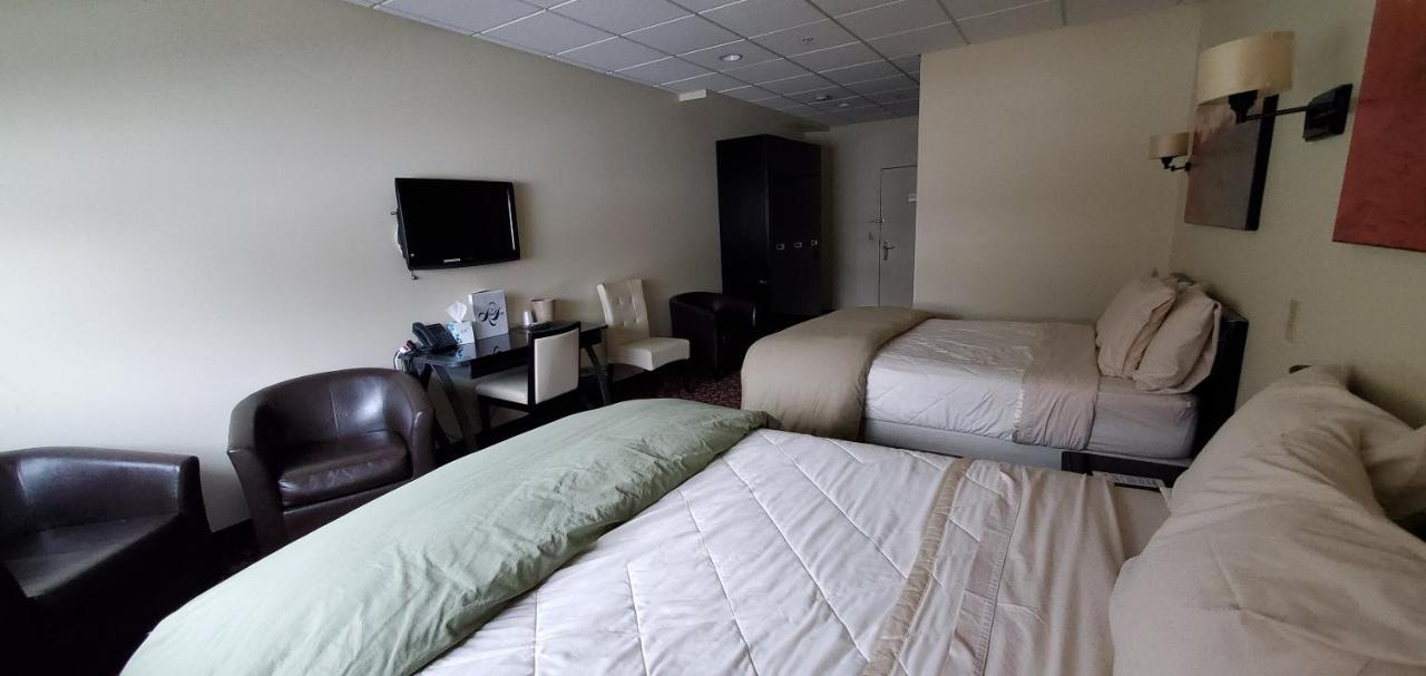 | Lowell Inn