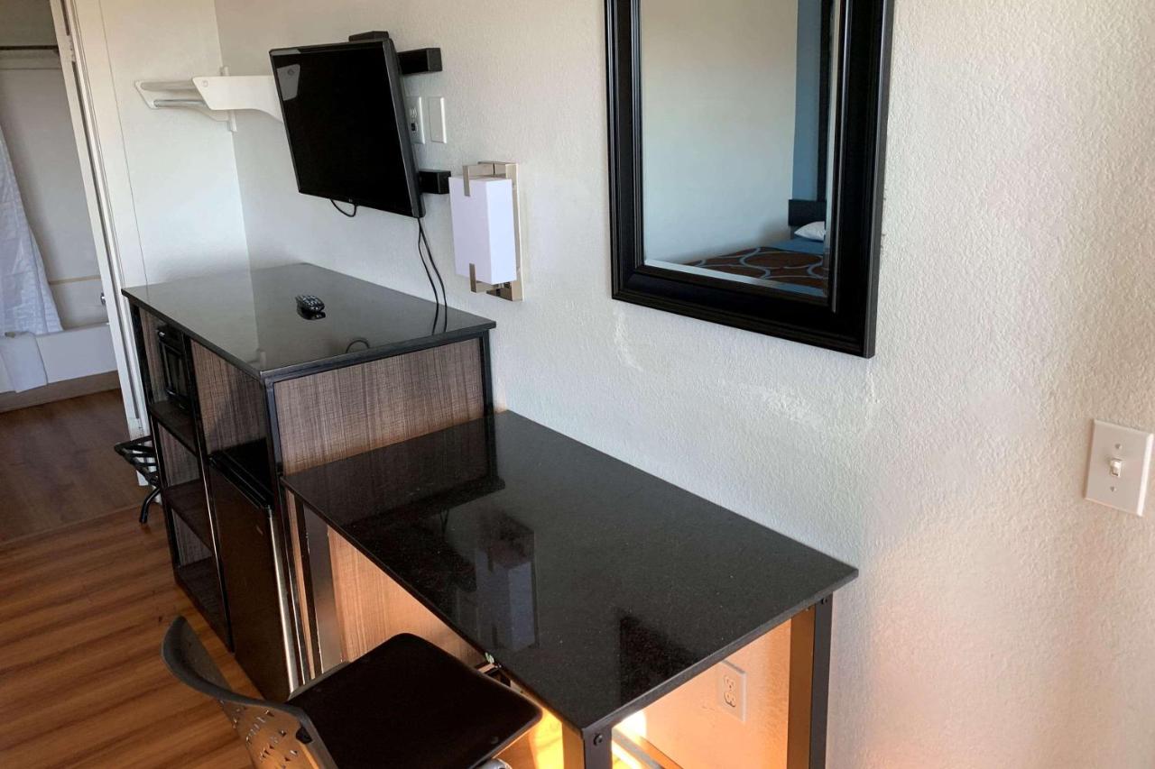 Double Room with Two Double Beds - Smoking at Super 8 by Wyndham Phoenix West