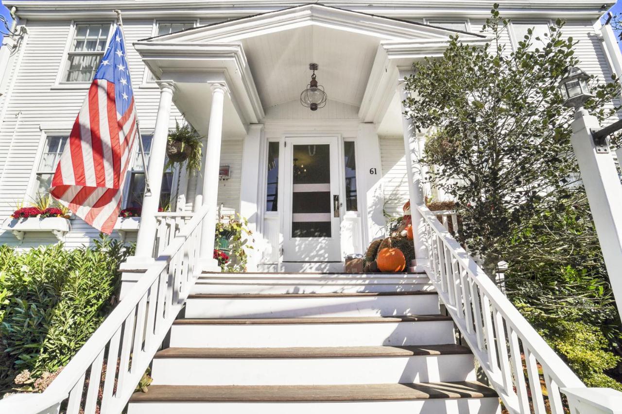  | Martin House Inn