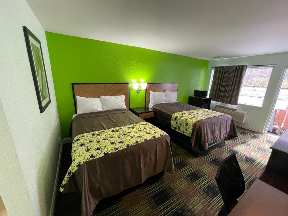 | Bowers Hill Inn Chesapeake