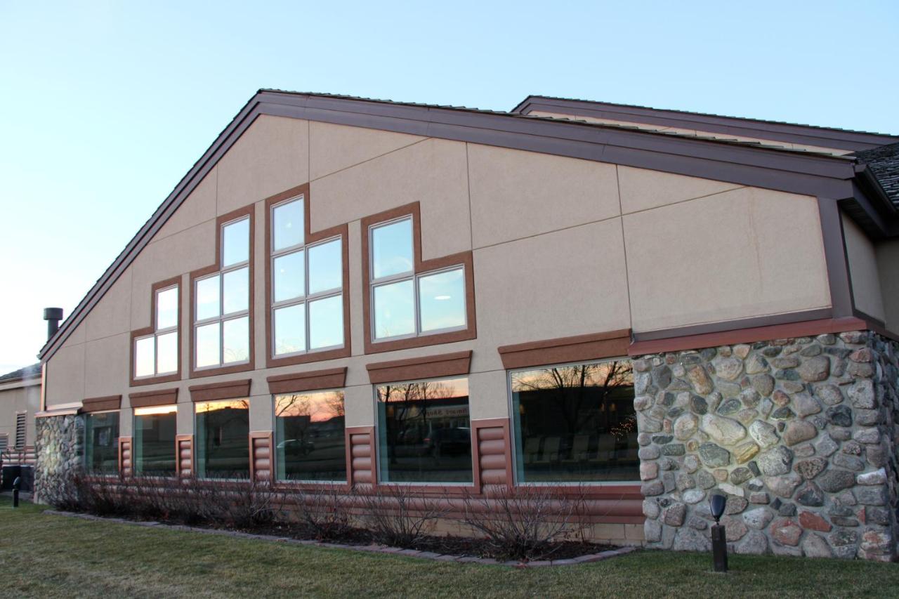 | C'mon Inn Grand Forks
