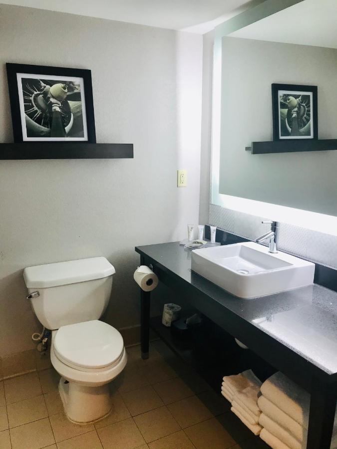King Room - Non-Smoking at Country Inn & Suites by Radisson, Warner Robins, GA