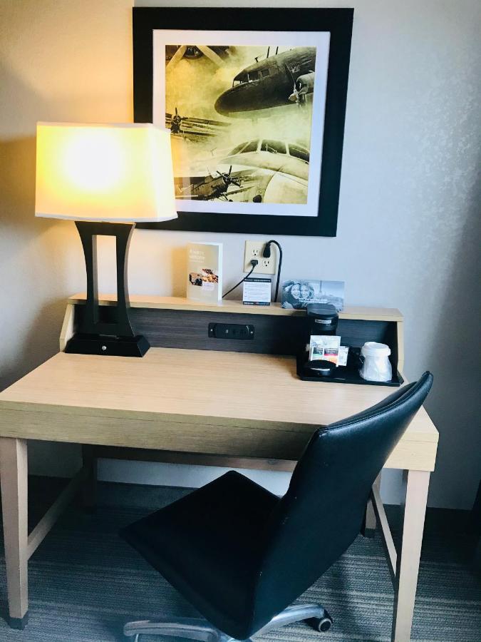 King Room - Non-Smoking at Country Inn & Suites by Radisson, Warner Robins, GA