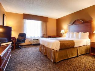 Room #2266517 at Best Western The Inn At The Fairgrounds