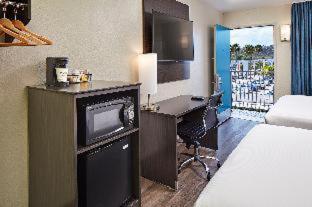 Room #2803214 at SureStay Hotel by Best Western San Diego Pacific Beach