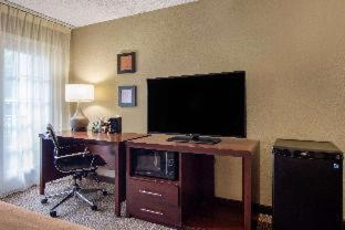 Room #5639608 at Best Western Plus Atlanta Sandy Springs Perimeter Hotel