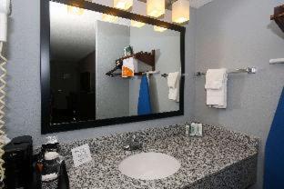 Room #27044215 at Quality Inn Clinton - Laurens I-26
