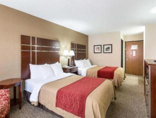 Room #28162807 at Quality Inn Parkersburg North - Vienna
