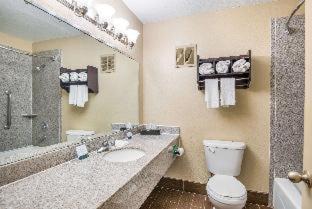 Room #46625512 at Quality Inn Sweetwater I-20