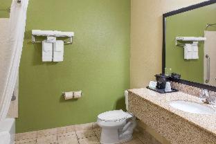 Room #30314812 at Sleep Inn & Suites Bakersfield North