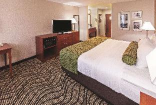Room #49117914 at La Quinta Inn & Suites by Wyndham Midwest City - Tinker AFB
