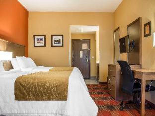 Room #2318116 at Comfort Inn Flagstaff Lucky Lane I-40