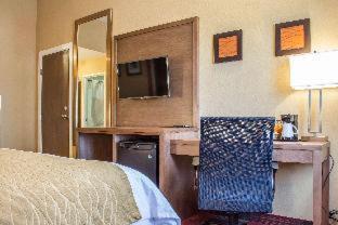 Room #2318118 at Comfort Inn Flagstaff Lucky Lane I-40