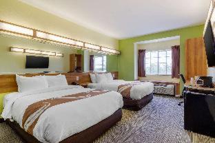 Room #29467817 at Quality Inn & Suites Lehigh Acres Fort Myers