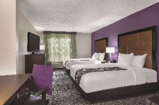 Room #34161418 at La Quinta Inn & Suites by Wyndham Columbus North