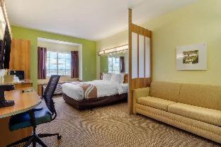 Room #29467820 at Quality Inn & Suites Lehigh Acres Fort Myers