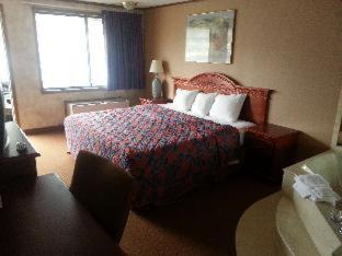 Room #28475814 at Travelodge by Wyndham Monroe
