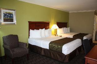 Room #52918714 at Best Western Paradise Inn