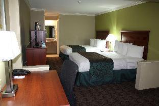 Room #52918714 at Best Western Paradise Inn