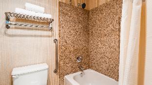 Room #28967814 at Lompoc Valley Inn and Suites